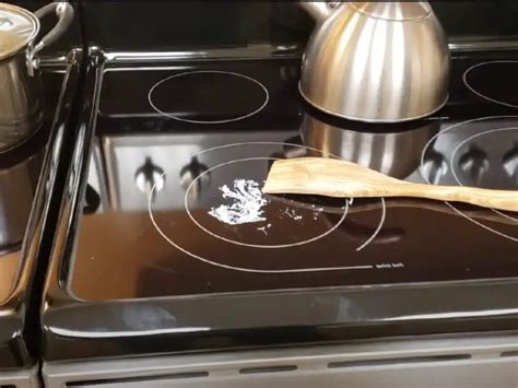 How to Remove Melted Plastic from Glass Top Stove: A Comprehensive Guide with Unconventional Insights